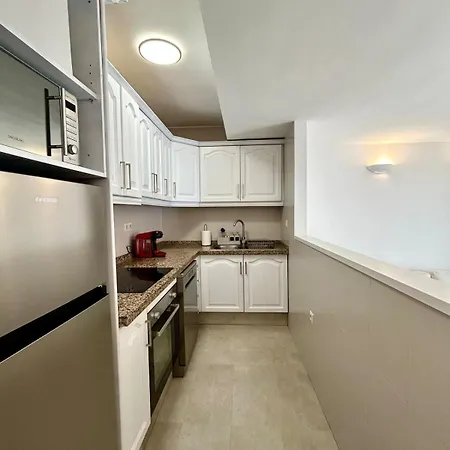 Elegant Close To The * Estepona