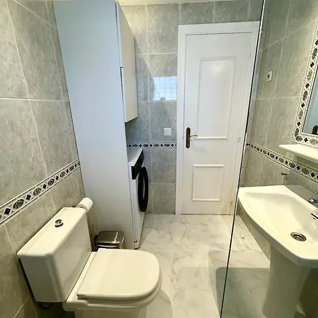 Elegant Close To The Apartment *