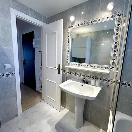 Elegant Close To The * Estepona