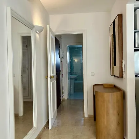 Elegant Close To The * Estepona