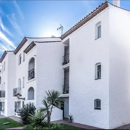 Apartamento Elegant Close To The *