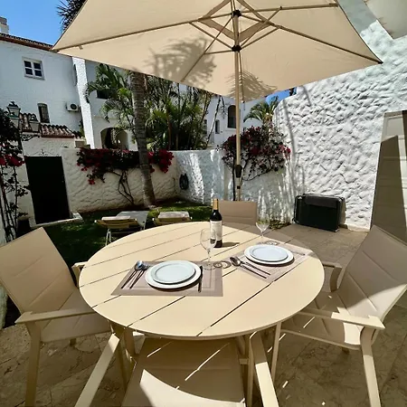 Elegant Close To The * Estepona