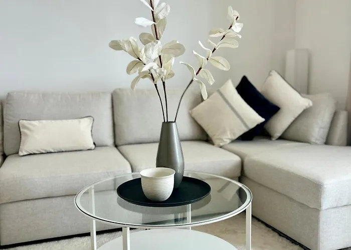 Elegant Close To The Apartamento