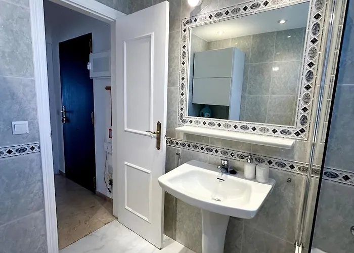 Elegant Close To The * Estepona